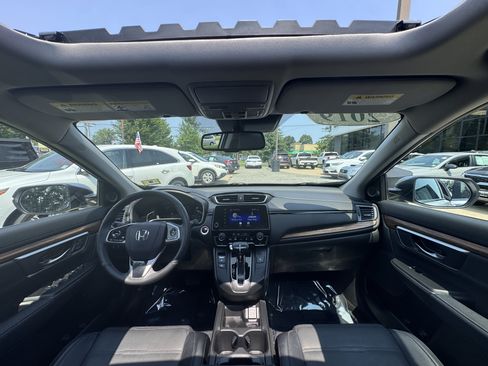 Used 2019 Honda CR-V Touring image 19