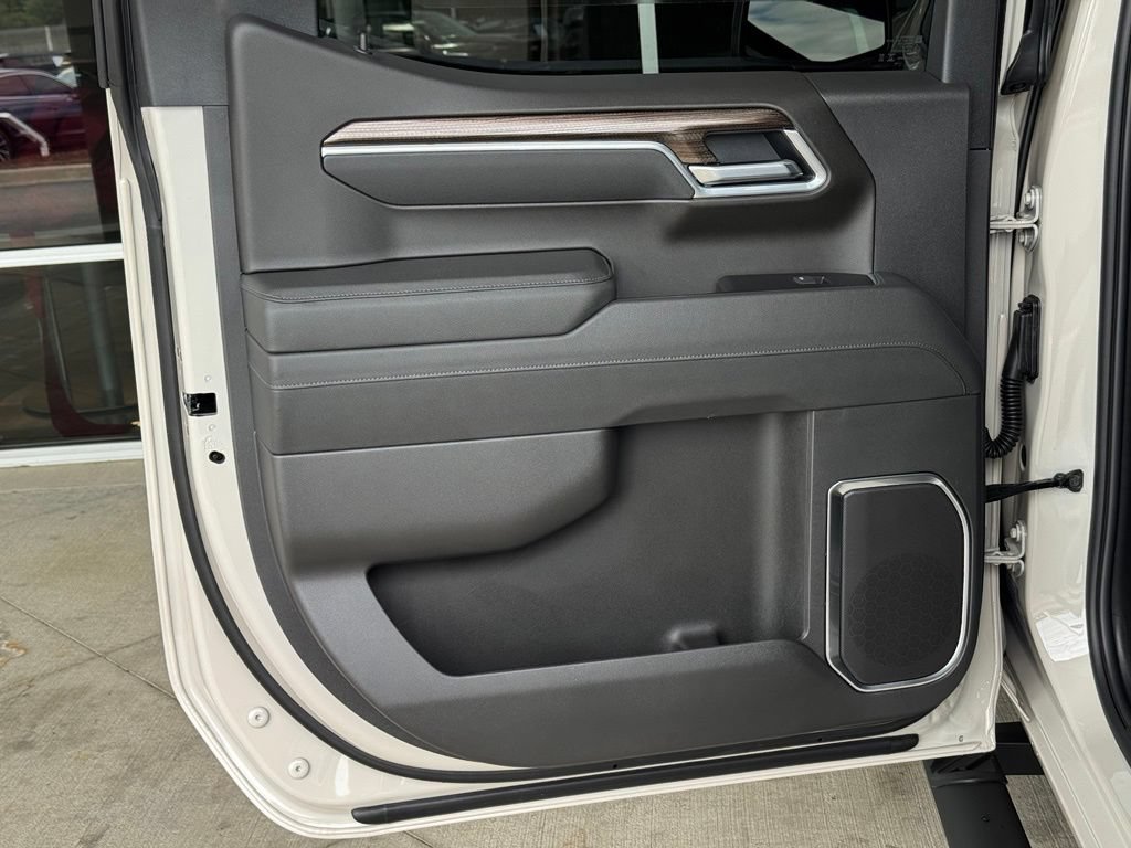 New 2026 Chevrolet Silverado 1500 RST w/ RST All Star Premium Package RWD image 19