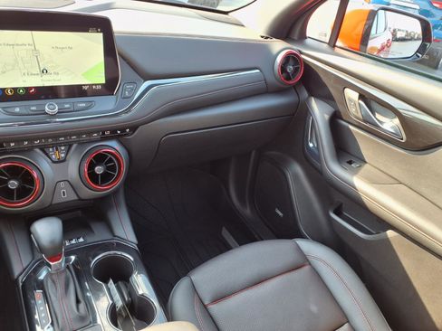 Used 2024 Chevrolet Blazer RS w/ Driver Confidence II Package image 3