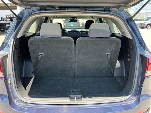 Used 2019 Kia Sorento FWD w/ LX Convenience Package image 25