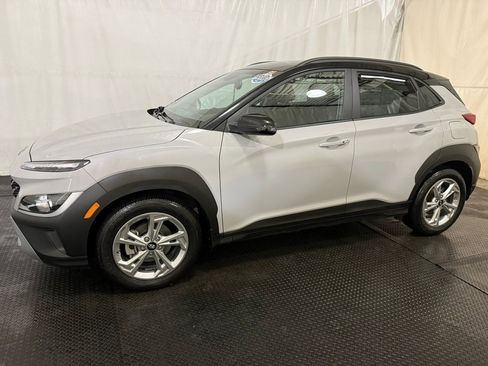 Certified 2022 Hyundai Kona SEL image 2