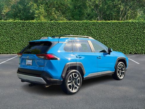 Used 2019 Toyota RAV4 Adventure AWD/4WD image 3