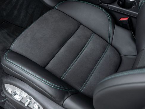 New 2026 Porsche Macan GTS image 22