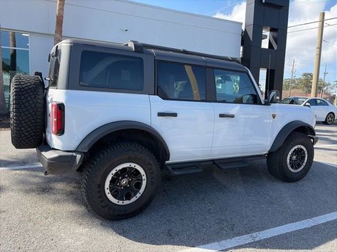 Used 2023 Ford Bronco Badlands w/ Sasquatch Package image 12