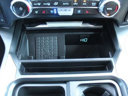 Used 2023 Ford F250 Lariat w/ Lariat Ultimate Package AWD/4WD image 34