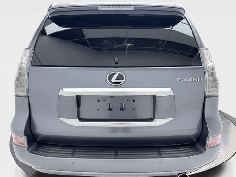 Used 2022 Lexus GX 460 Premium w/ Premium Plus Package image 11