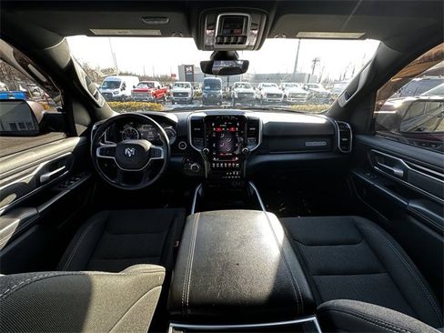 Used 2019 RAM 1500 Big Horn image 16