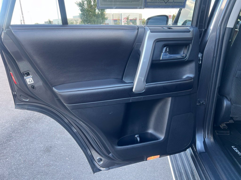 Used 2017 Toyota 4Runner SR5 RWD image 18