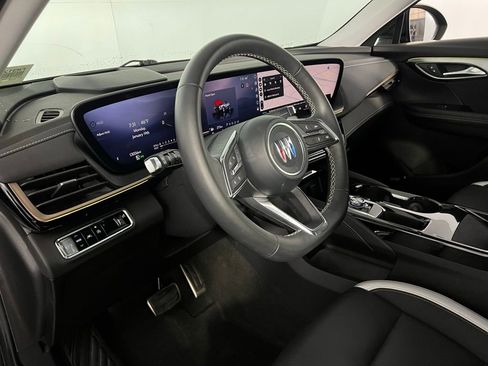 Used 2025 Buick Envision Sport Touring image 21