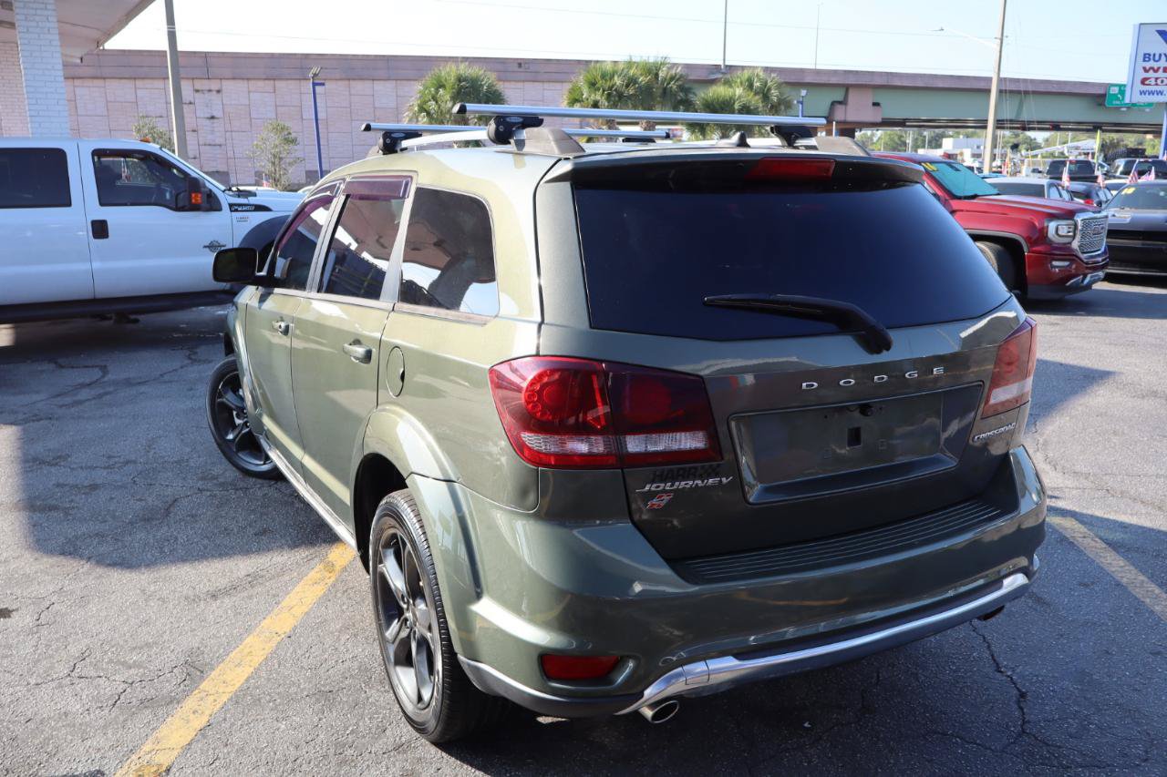 Used 2018 Dodge Journey Crossroad AWD/4WD image 5