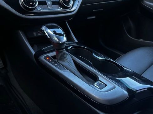 Used 2024 Buick Envista Sport Touring w/ Convenience I Package image 23