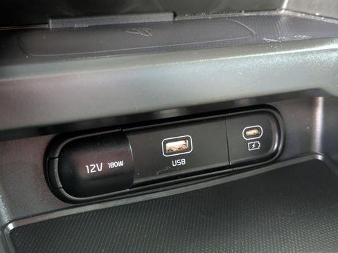 Used 2023 Kia Soul EX FWD image 22