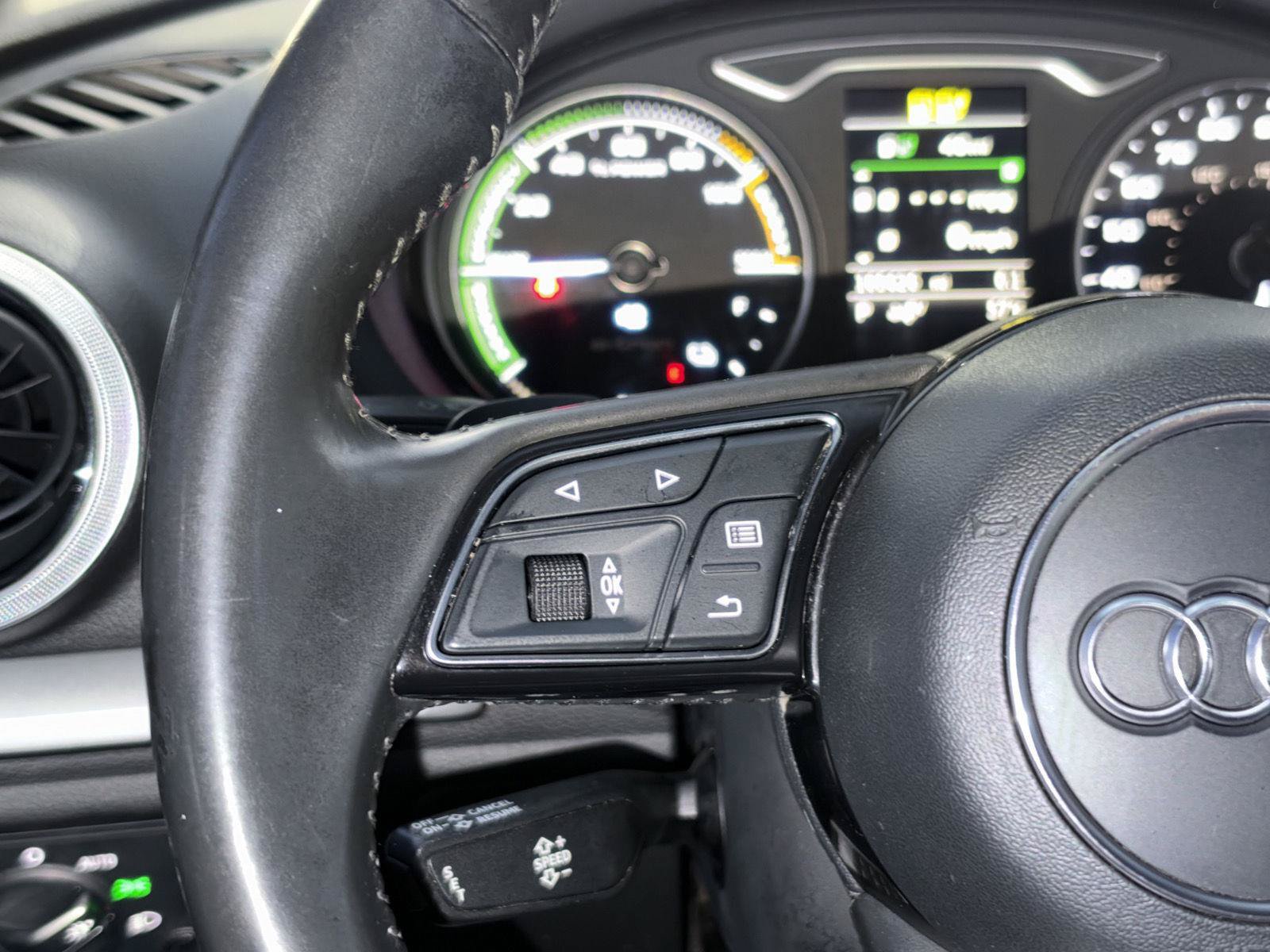 Used 2018 Audi A3 e-tron Premium w/ Sport Package FWD image 25
