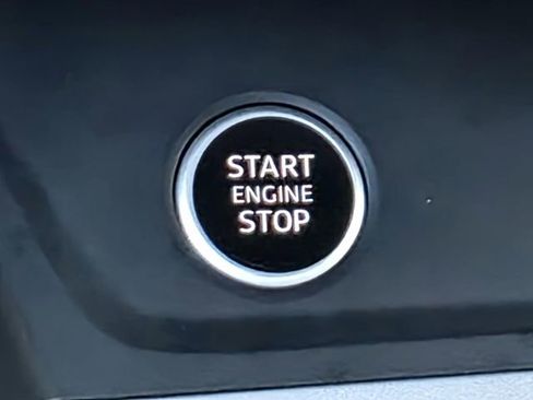 Used 2024 Audi Q3 2.0T Premium image 20