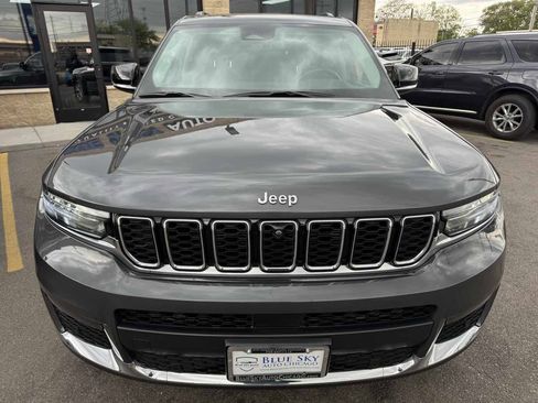 Used 2022 Jeep Grand Cherokee L Limited w/ Luxury Tech Group II AWD/4WD image 2