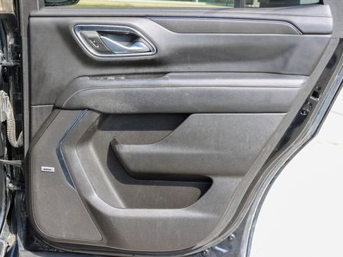 Used 2024 GMC Yukon AT4 w/ LPO, Floor Liner Package AWD/4WD image 18