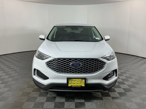 Used 2024 Ford Edge SEL image 2