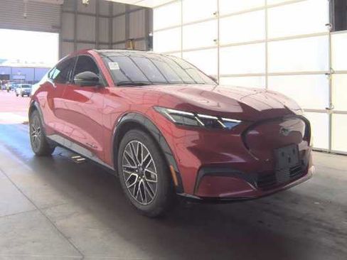 Used 2024 Ford Mustang Mach-E Premium image 3