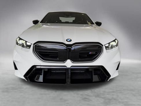 Used 2026 BMW M5 AWD/4WD image 16