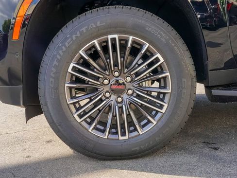 New 2026 GMC Yukon Elevation image 9