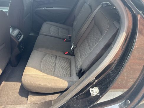 Used 2019 Chevrolet Equinox LT w/ Driver Convenience Package FWD image 20