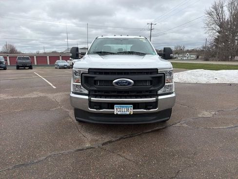 Used 2022 Ford F350 XL w/ Power Equipment Group image 2