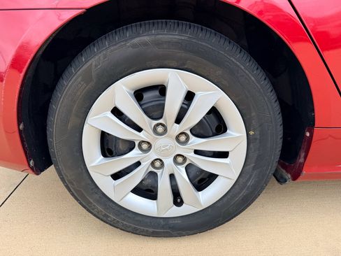 Used 2012 Hyundai Sonata GLS FWD image 27