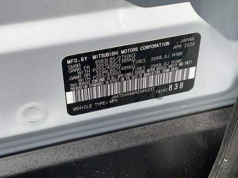 Used 2024 Mitsubishi Outlander SE AWD/4WD image 35