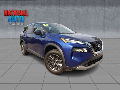 Used 2023 Nissan Rogue S FWD image 1