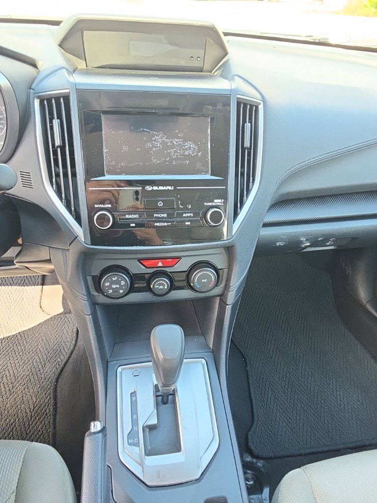 Used 2018 Subaru Impreza 2.0i Premium w/ Eyesight & BSD & Rcta AWD/4WD image 16