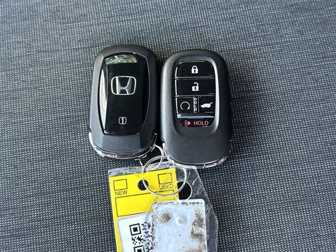 Used 2026 Honda Pilot Sport image 19