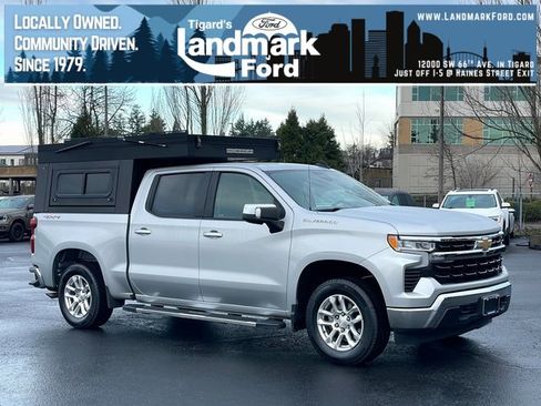 Used 2022 Chevrolet Silverado 1500 LT w/ Safety Package image 1