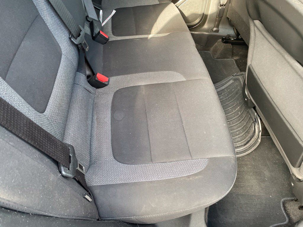 Used 2021 Chevrolet TrailBlazer LT FWD image 14