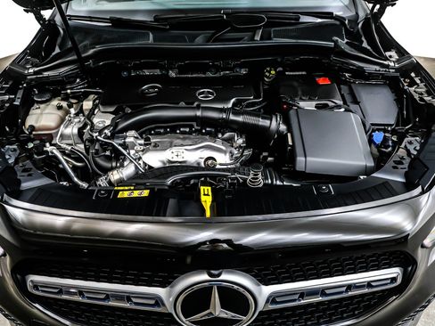 Used 2023 Mercedes-Benz GLA 250 image 12