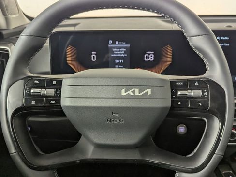 New 2026 Kia Sorento S w/ S Panoramic Sunroof Package FWD image 17