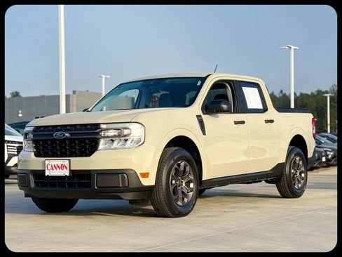 Used 2024 Ford Maverick XLT FWD image 3