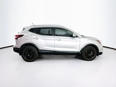 Used 2021 Nissan Rogue Sport SL w/ Premium Package FWD image 10