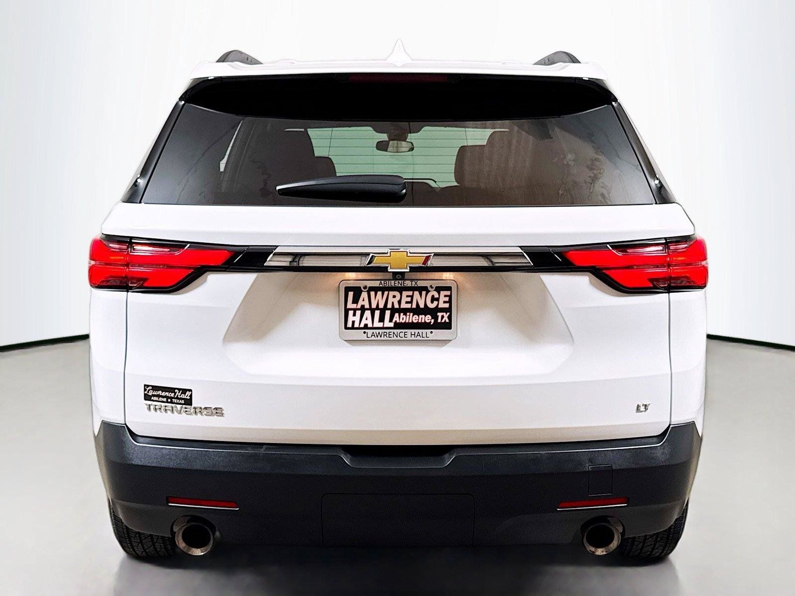 Used 2023 Chevrolet Traverse LT FWD image 5
