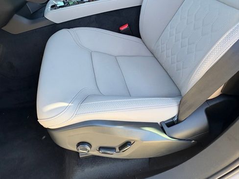 New 2026 Volvo XC90 B6 Plus w/ Protection Package Premier image 20