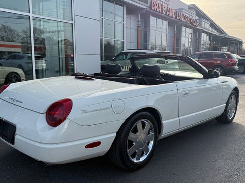 Used 2003 Ford Thunderbird image 24
