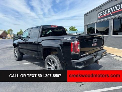 Used 2018 GMC Sierra 1500 SLT w/ All Terrain Package AWD/4WD image 3