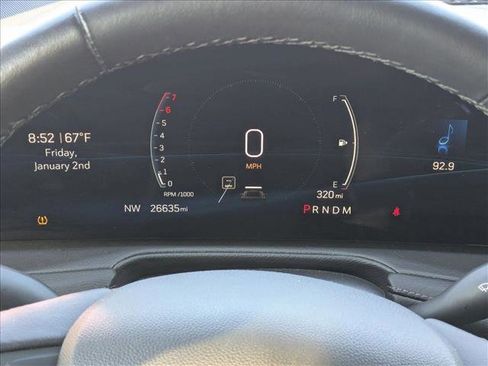 Used 2025 Cadillac XT4 Premium Luxury FWD image 10