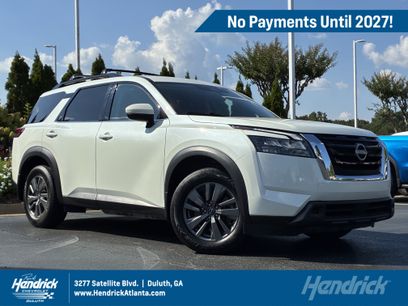 Used 2023 Nissan Pathfinder SV w/ SV Premium Package