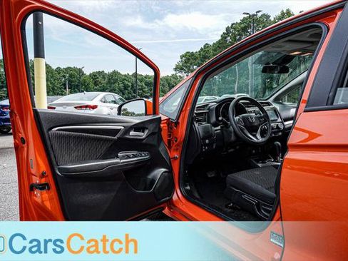 Used 2018 Honda Fit EX image 17