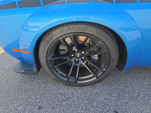 Used 2023 Dodge Challenger R/T Scat Pack image 9