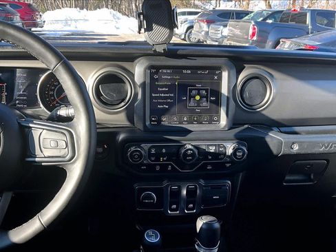 Used 2022 Jeep Wrangler Sport S image 6