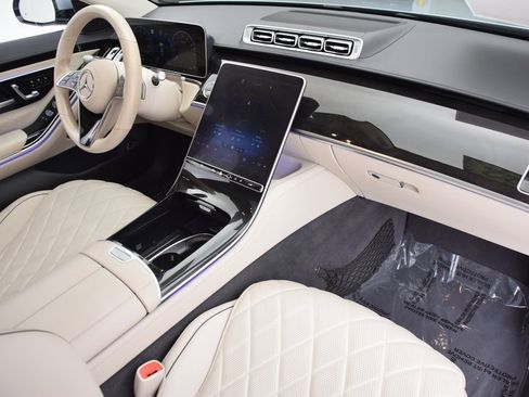 Certified 2022 Mercedes-Benz S 580 4MATIC Sedan image 14