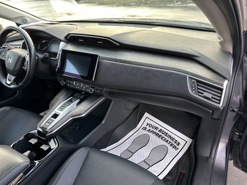 Used 2018 Honda Clarity Touring image 24