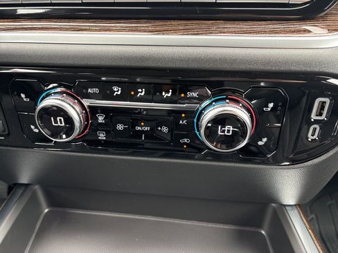 New 2026 GMC Sierra 1500 Elevation image 22