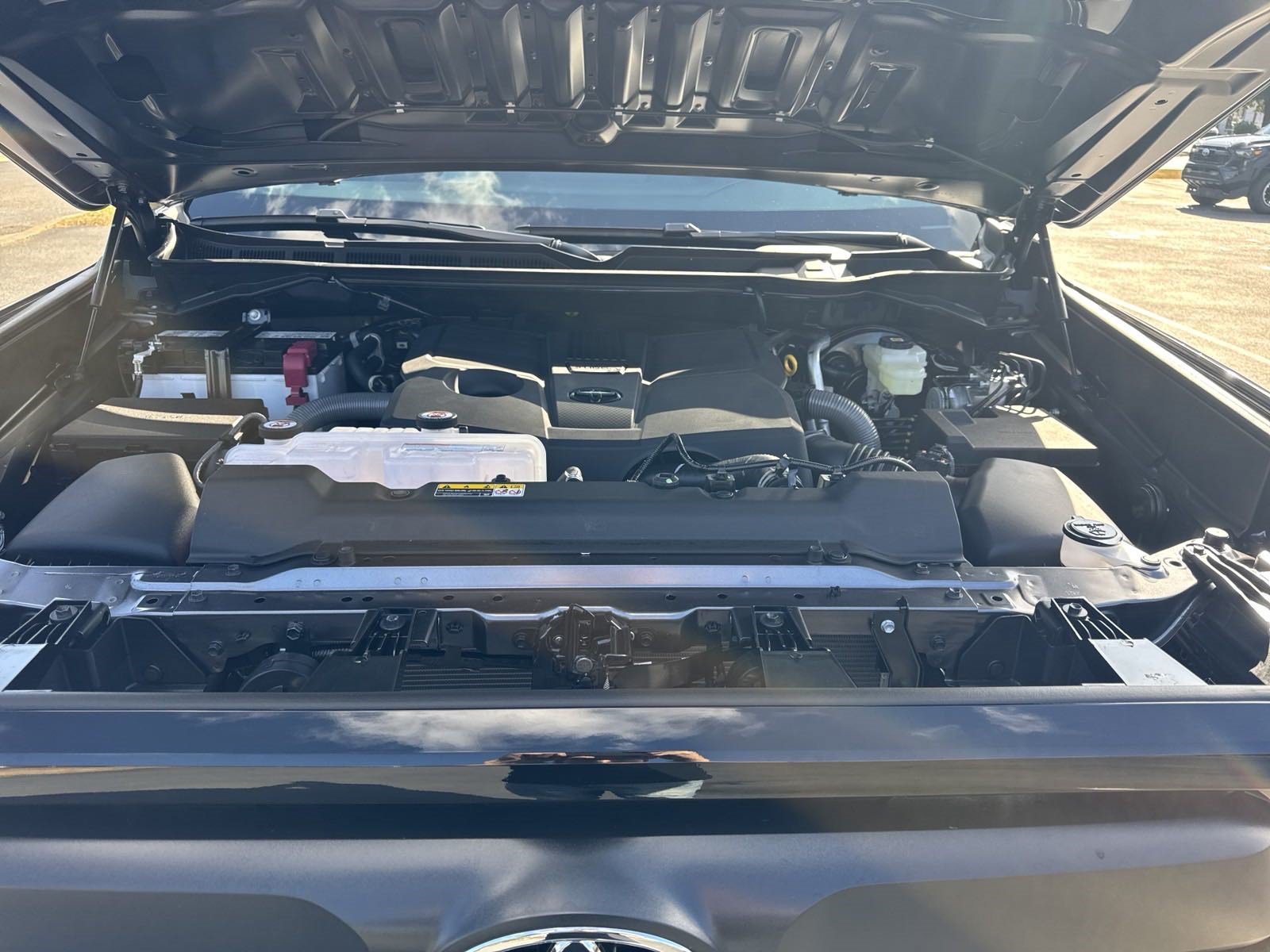 New 2025 Toyota Tundra SR w/ SR Tow Package AWD/4WD image 36